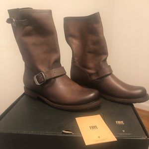 Frye Veronica short boots